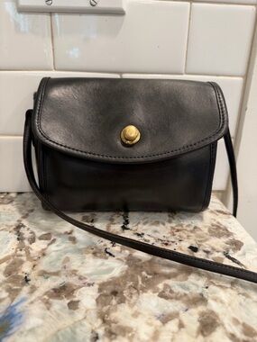Coach Black vintage Leather Crossbody with Gold hardware